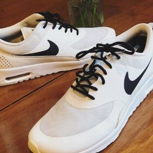 Nike Air Max Thea Sneakers
